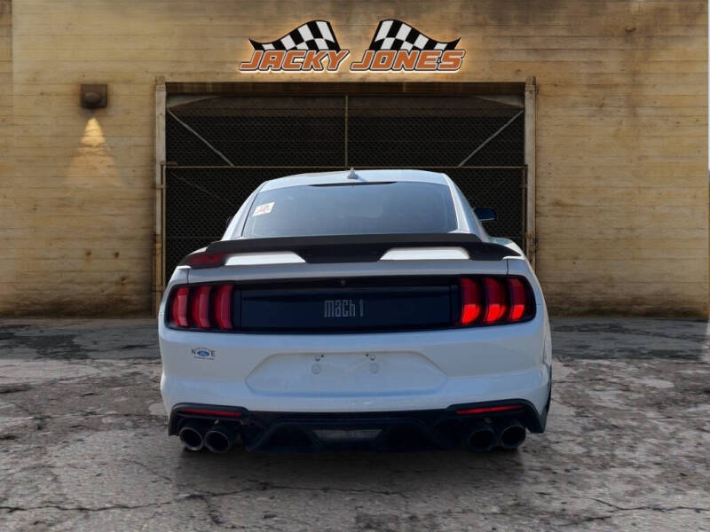 2022 Ford Mustang Mach 1