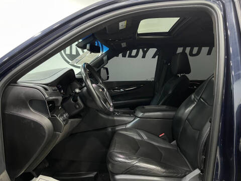2018 Cadillac Escalade Platinum