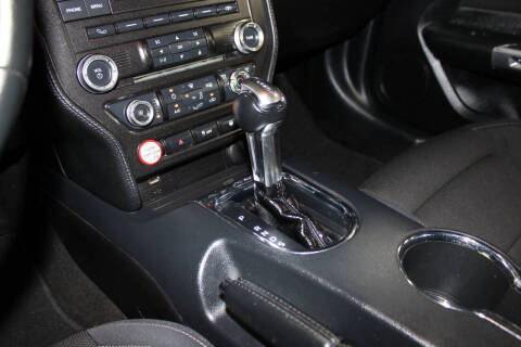 2016 Ford Mustang V6