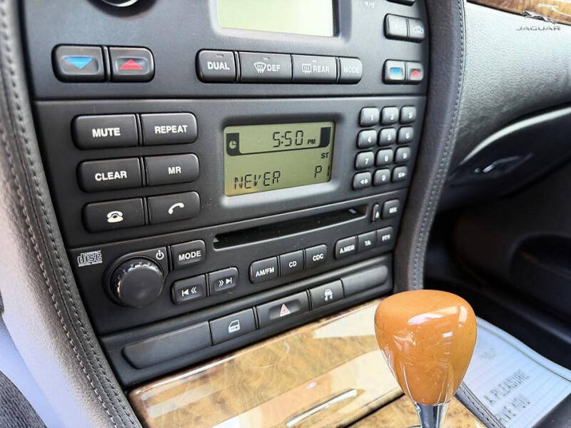 2005 Jaguar S-Type 4.2