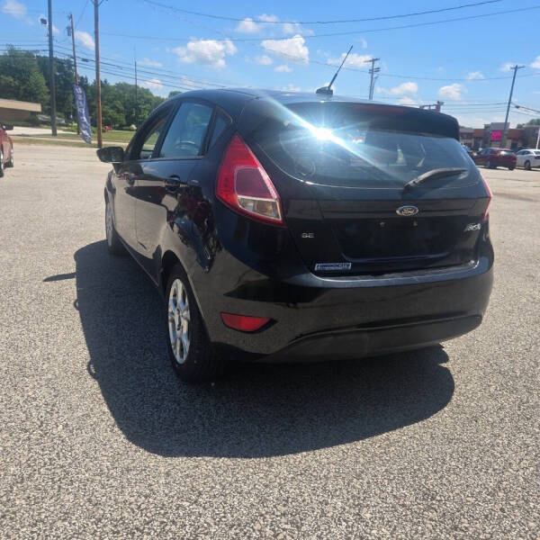 2015 Ford Fiesta SE