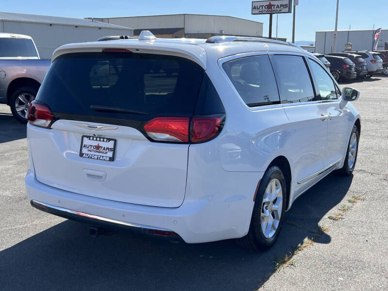 2020 Chrysler Pacifica Touring L