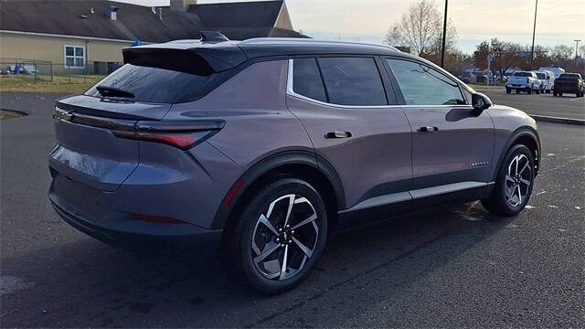 2026 Chevrolet Equinox EV LT 2