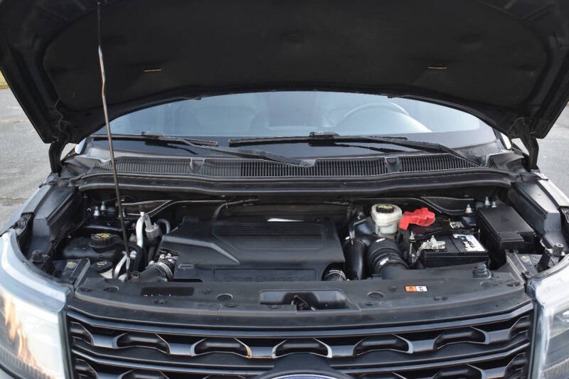 2016 Ford Explorer Sport