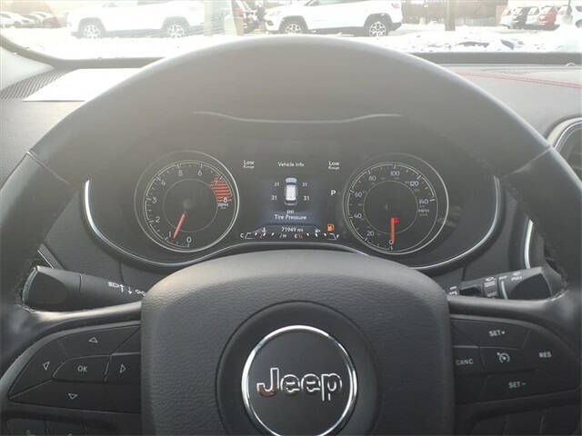 2020 Jeep Cherokee Trailhawk