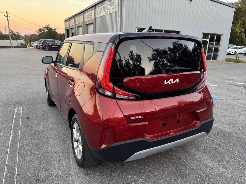 2024 Kia Soul LX