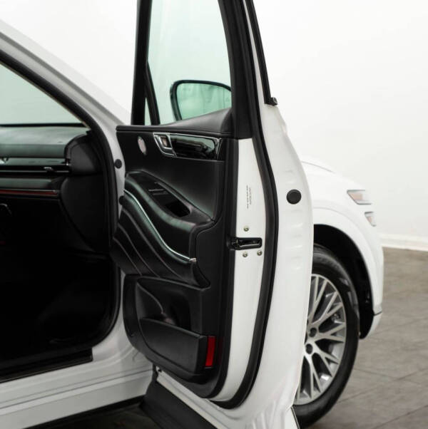 2026 Genesis GV80 2.5T