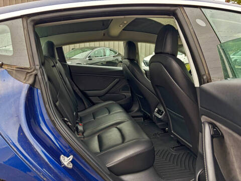 2018 Tesla Model 3 Performance