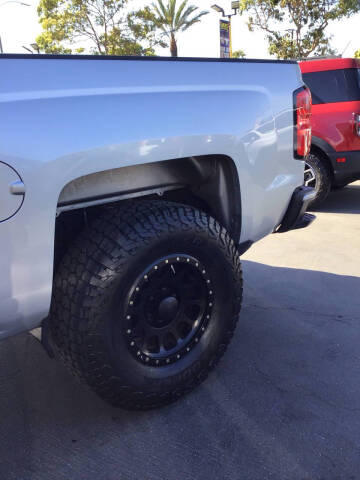 2018 Chevrolet Silverado 1500 Custom