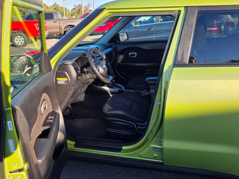 2018 Kia Soul +