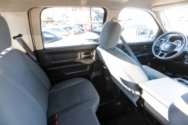 2020 RAM 1500 Classic Tradesman