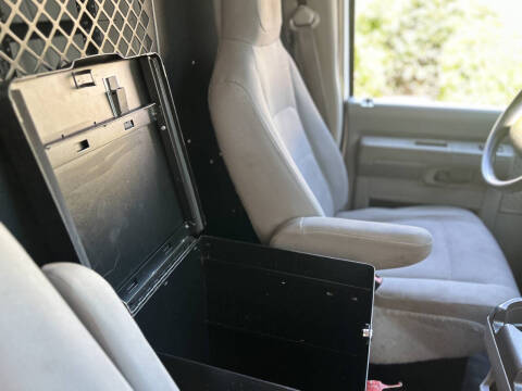 2014 Ford E-Series E-150