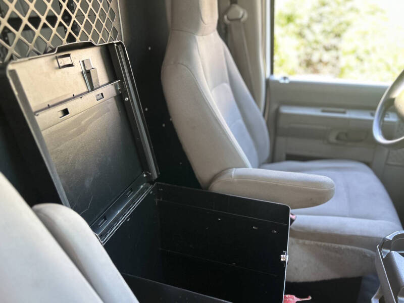 2014 Ford E-Series E-150