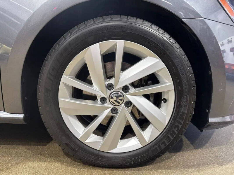 2018 Volkswagen Passat