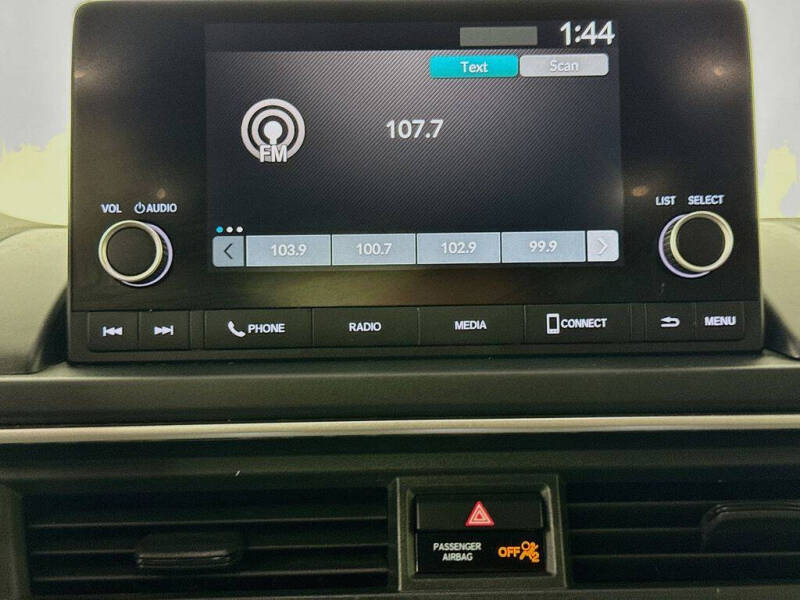 2023 Honda Pilot LX