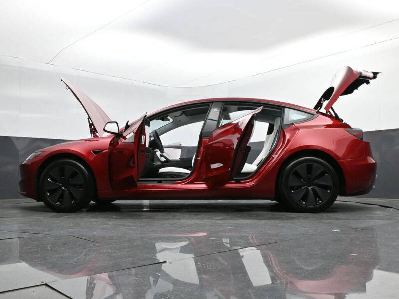 2025 Tesla Model 3 Long Range