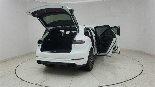 2021 Porsche Cayenne