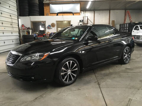 2011 Chrysler 200 Convertible for sale at T James Motorsports in Gibsonia PA