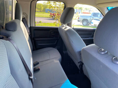 2017 RAM 1500 Express