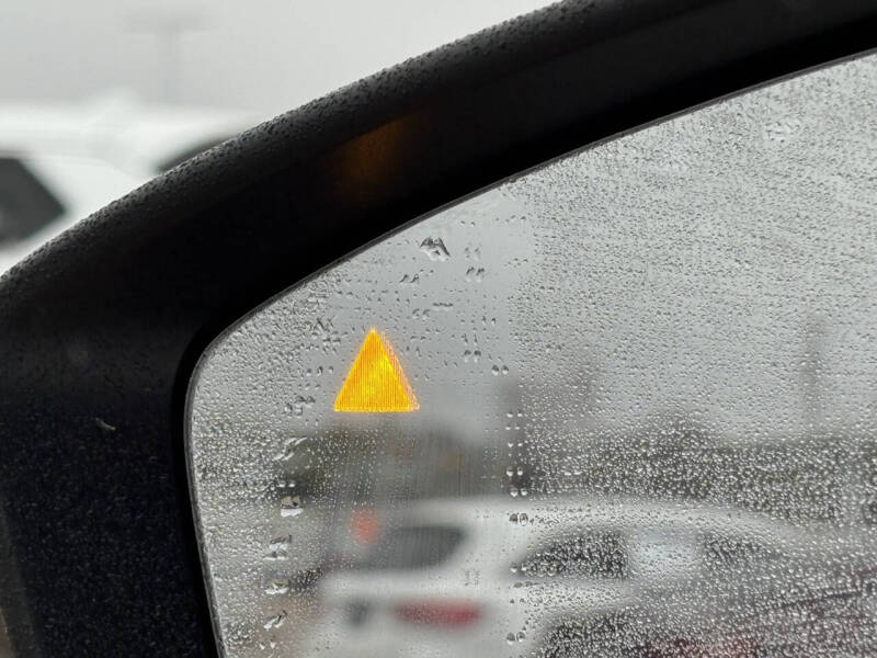 2023 Mazda CX-50 2.5 S Preferred Plus