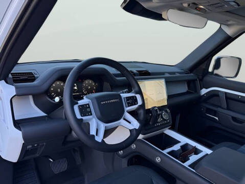 2026 Land Rover Defender 110 P300 S