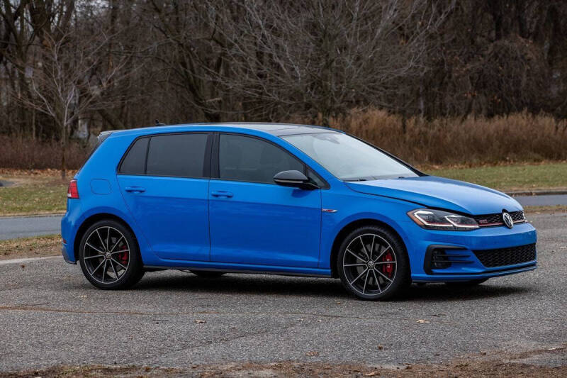 2021 Volkswagen Golf GTI SE