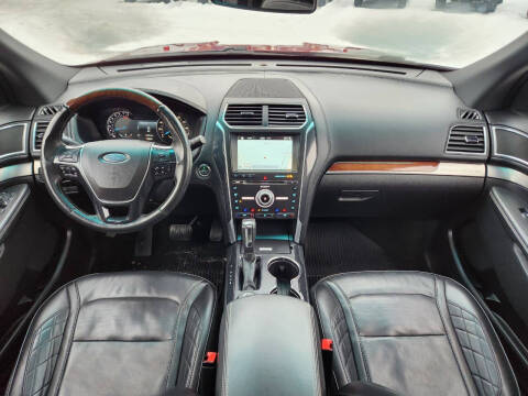 2017 Ford Explorer Platinum