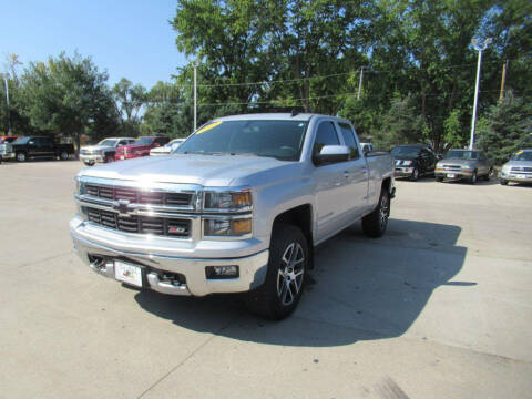 2015 Chevrolet Silverado 1500 for sale at Aztec Motors in Des Moines IA