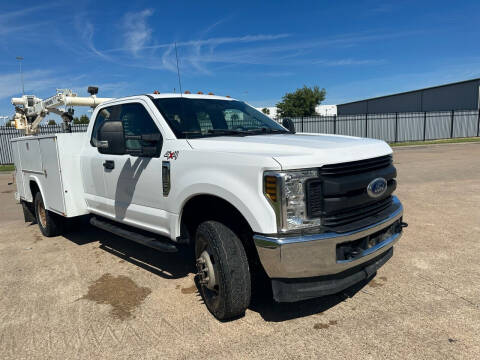 2019 Ford F-350 Super Duty for sale at TWIN CITY MOTORS in Houston TX