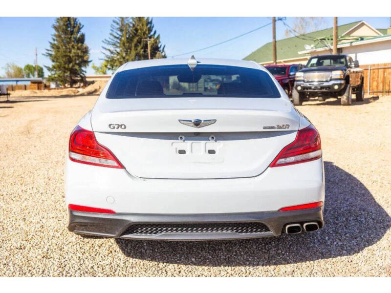 2020 Genesis G70 2.0T