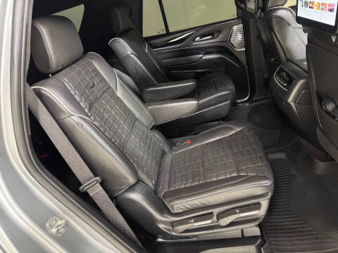 2024 Cadillac Escalade-V