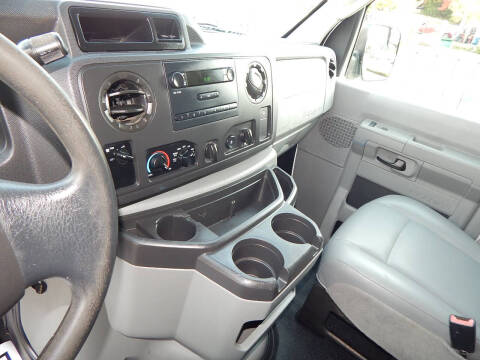 2013 Ford E-Series E-150