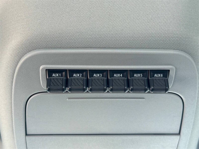 2025 Ford F-350 Super Duty XL