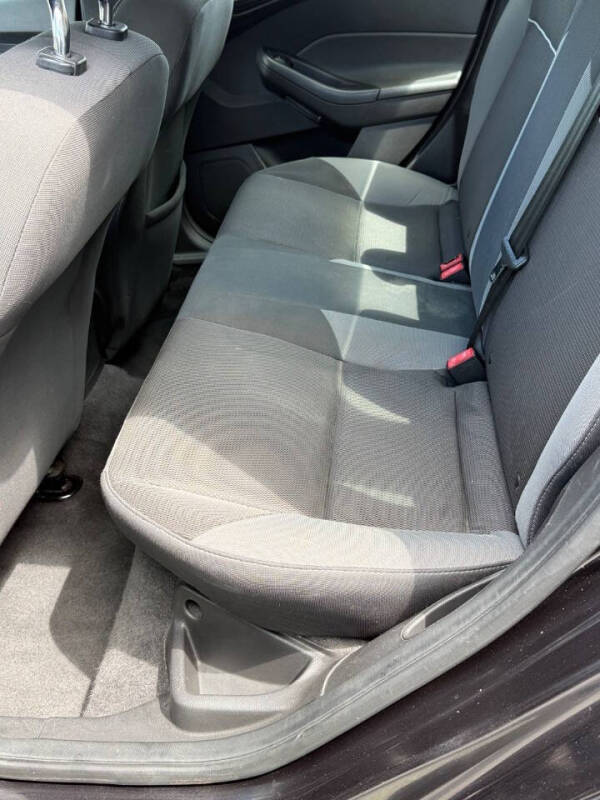 2012 Ford Focus SE