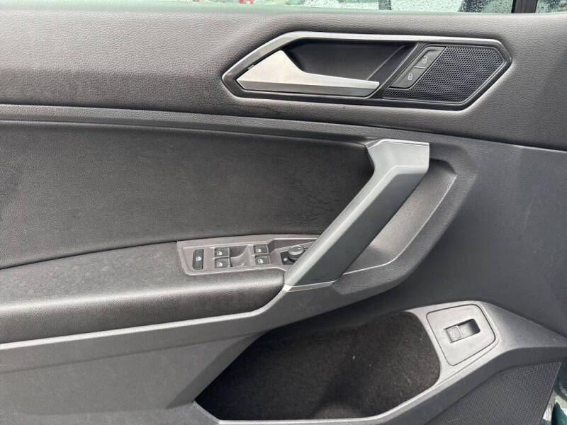 2018 Volkswagen Tiguan 2.0T SEL 4Motion