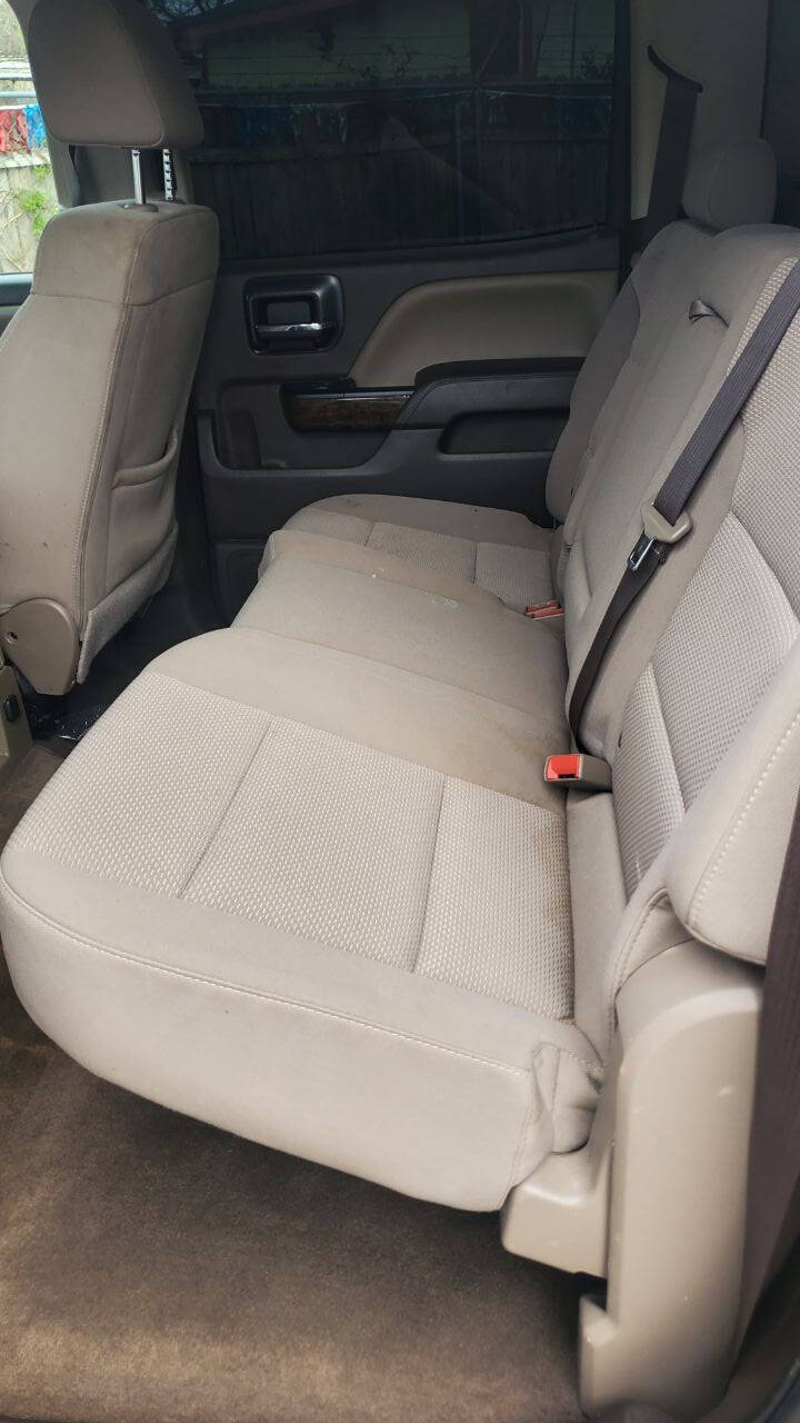 Used Car 2018 Chevrolet Silverado 1500  Lt 4x2 4dr Crew Cab 6.5 Ft. Sb For Sale Under $20,000 In San Antonio, Texas