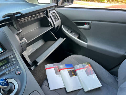 2010 Toyota Prius II