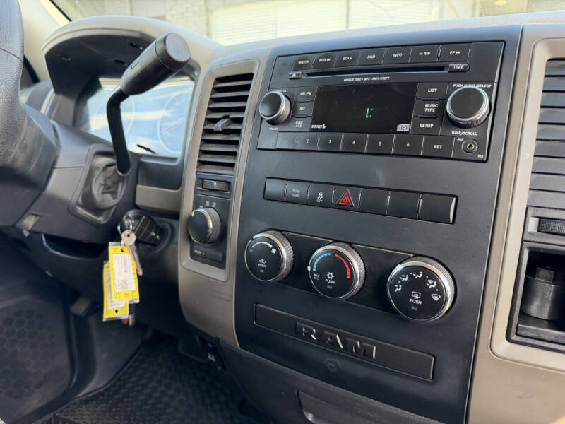2012 RAM 1500 ST