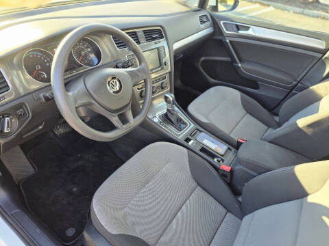 2016 Volkswagen e-Golf SE