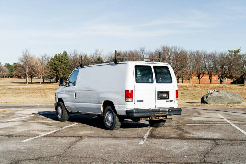 2009 Ford E-Series E-250