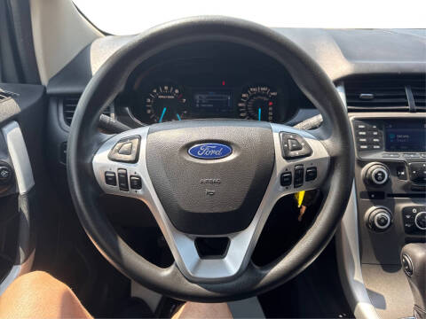 2014 Ford Edge SE