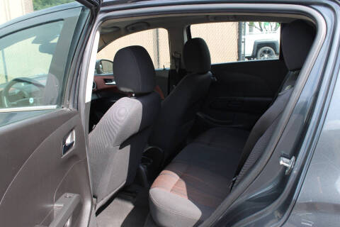 2013 Chevrolet Sonic LT Manual