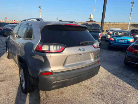 2019 Jeep Cherokee Latitude