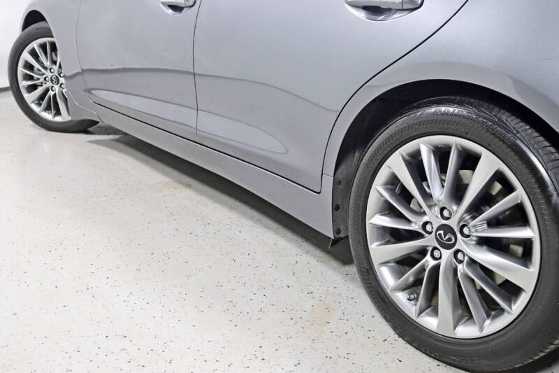 2023 Infiniti Q50 Luxe