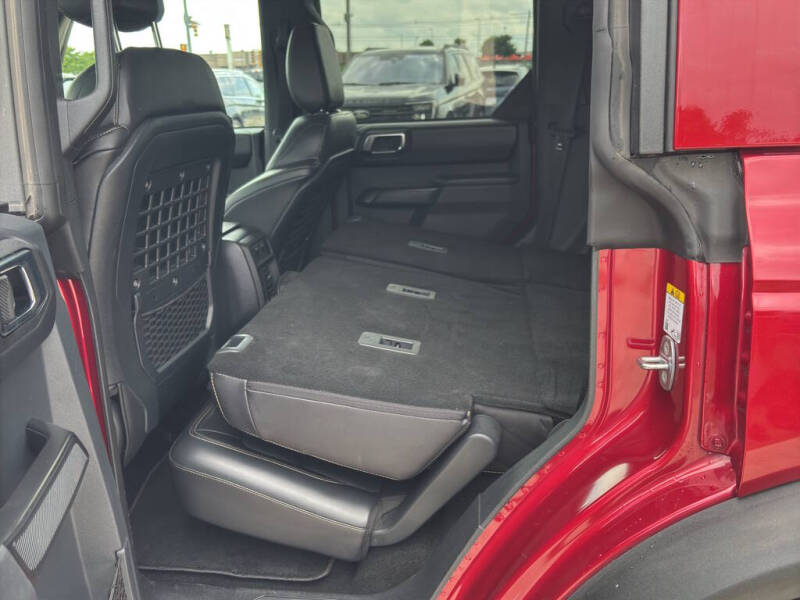 2025 Ford Bronco Badlands