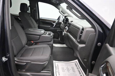 2023 GMC Sierra 1500 Elevation Standard