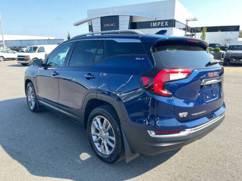 2022 GMC Terrain SLT