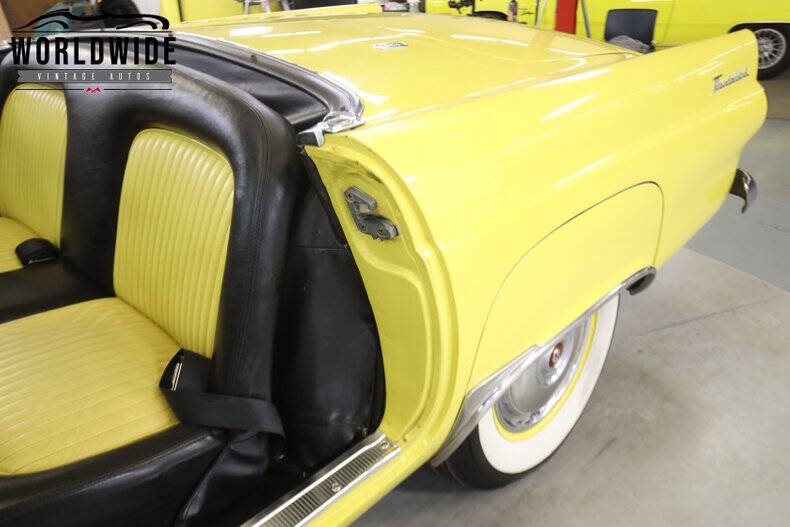 1955 Ford Thunderbird