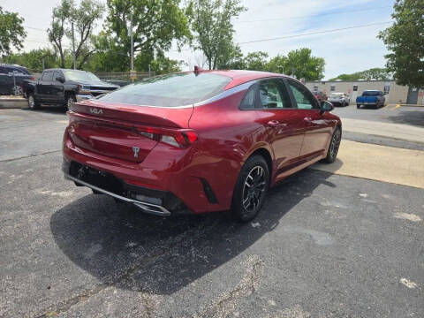 2022 Kia K5
