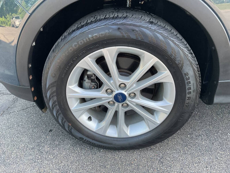 2019 Ford Escape SEL